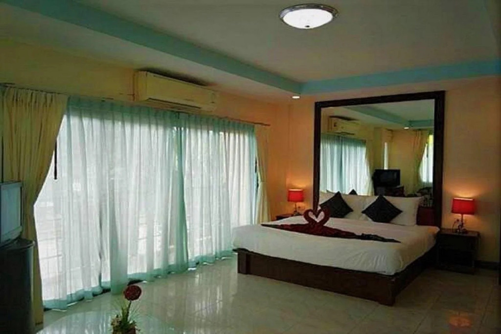 Baan Havaree Resort