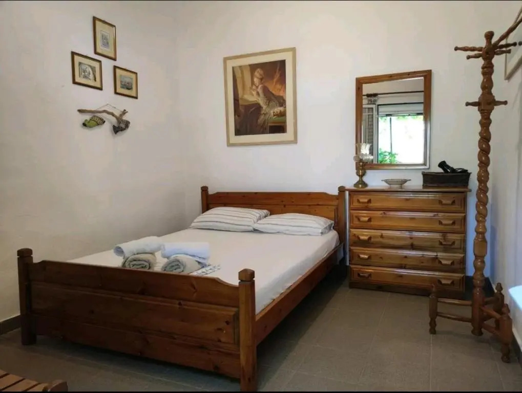 Nicola's House