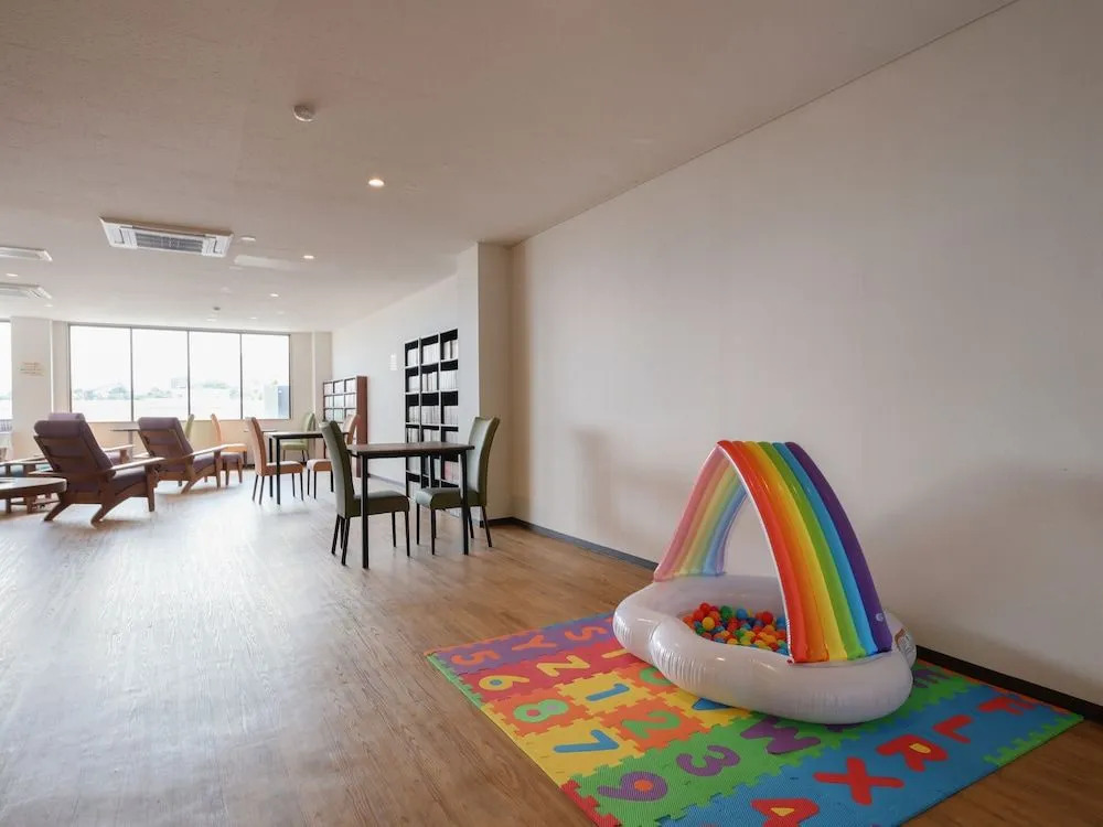 Rycom Family Resort Hotel