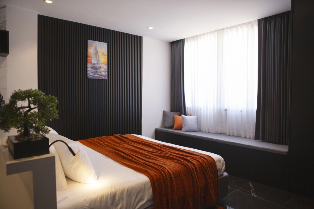Квартира Modern Contrast Studio in Utopia Dream Max Nai Harn
