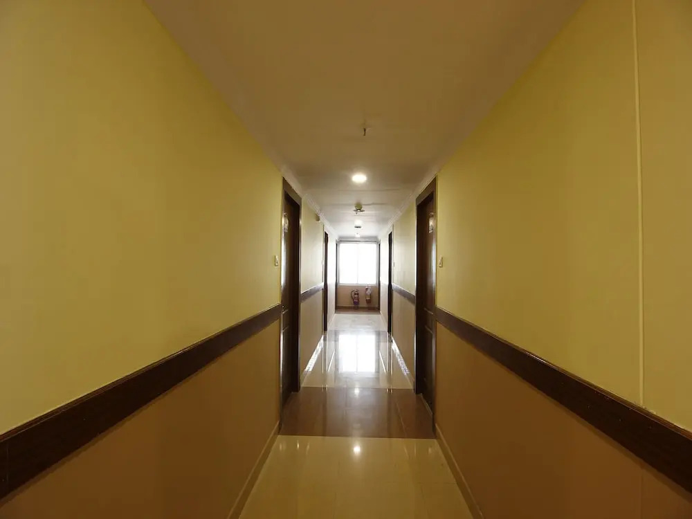 OYO Flagship 27863 Sri Sai Regency