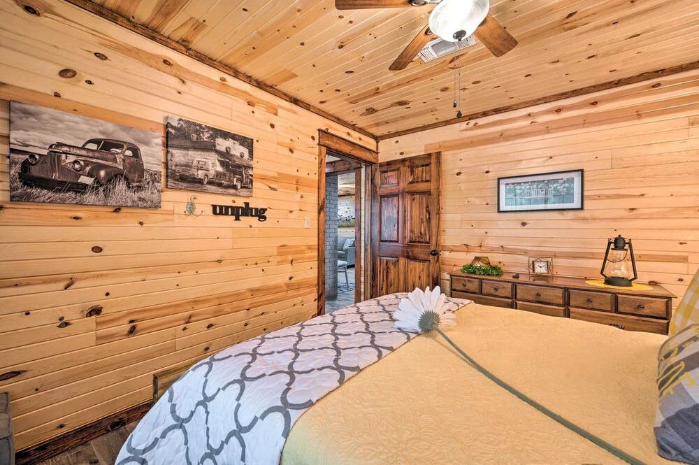 Lavish Broken Bow Home on 6 Acres w/ Hot Tub!