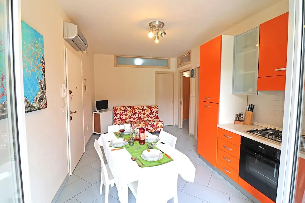 Holidays Home Claudia 6 people