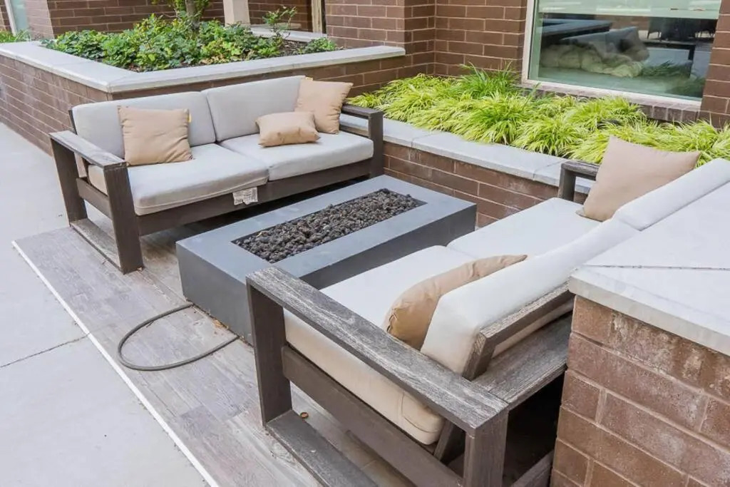 Luxe Downtown Condo with Amenities 19