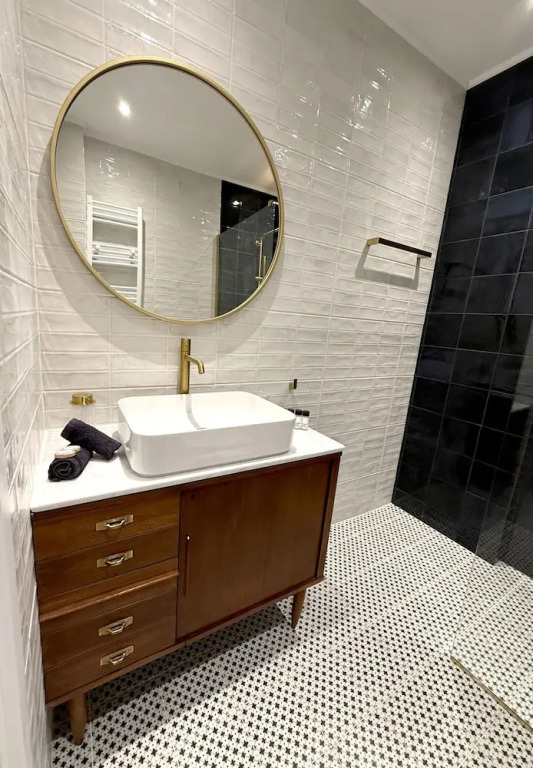 Siga-siga Luxury Acropolis Apt