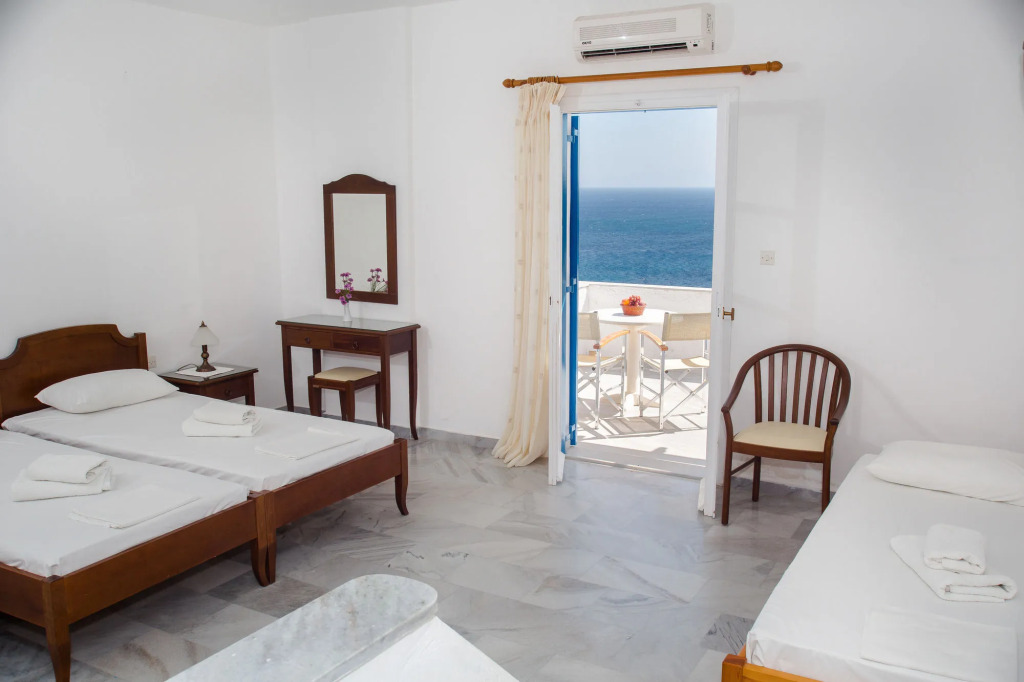 Arkas Inn