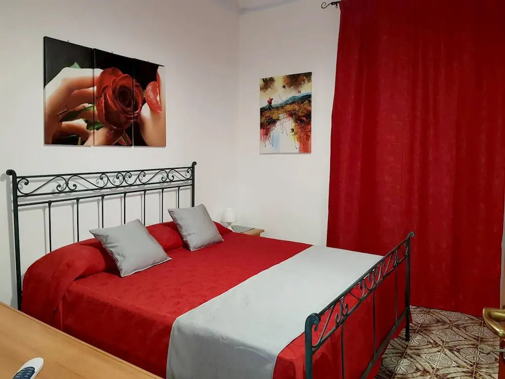 Apartment With 3 Bedrooms in Fontane Bianche, With Wonderful sea View, Enclosed Garden and Wifi Near the Beach