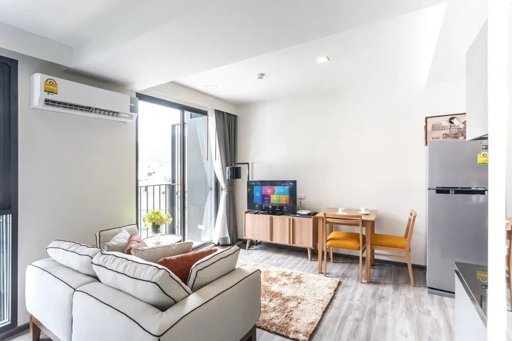 D218 - Luxury Studio for 2 in Patong Beach With Pool Gym