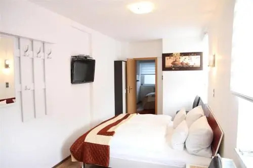 Hotel Happy