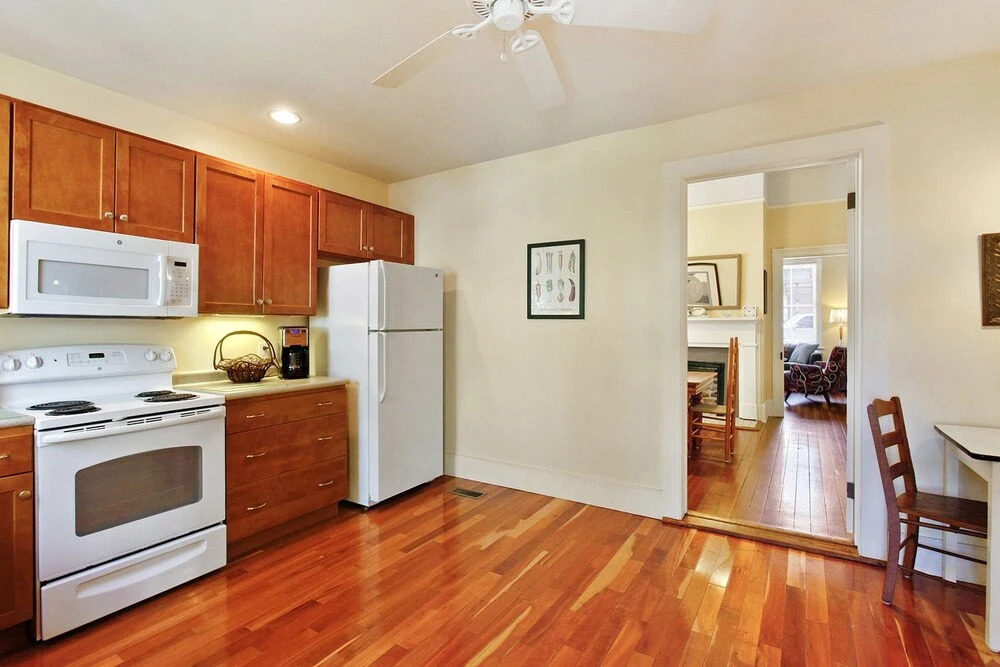 Historic 4BR w/Fenced Yard in the Victorian District Home