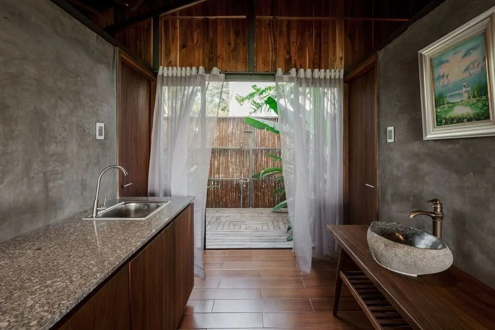 The Ruong Retreat