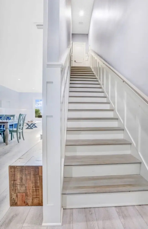 Porpoise-full Life Spacious Beach Home w Pool