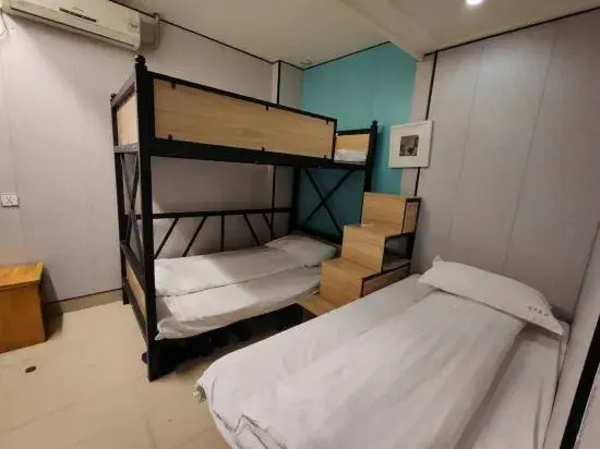 Shanghai Inn E-sport Theme Hotel