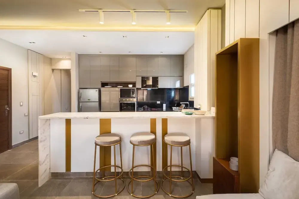 Xuru Stays I The Sleek & Ritzy 2 BDR 15 min From CAI Airpt