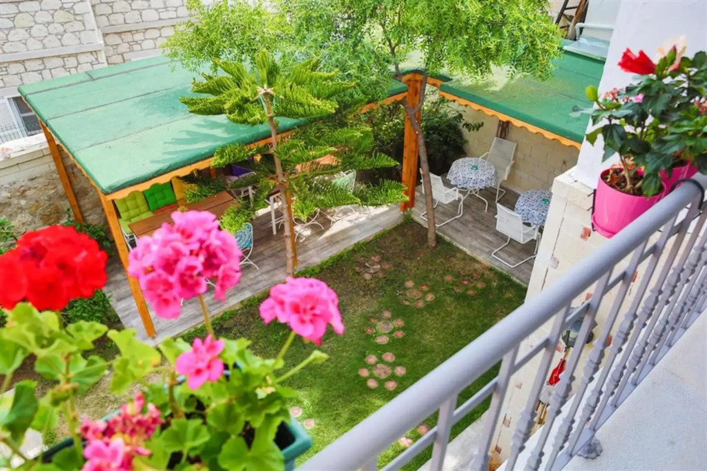 noonbir Alaçatı otel