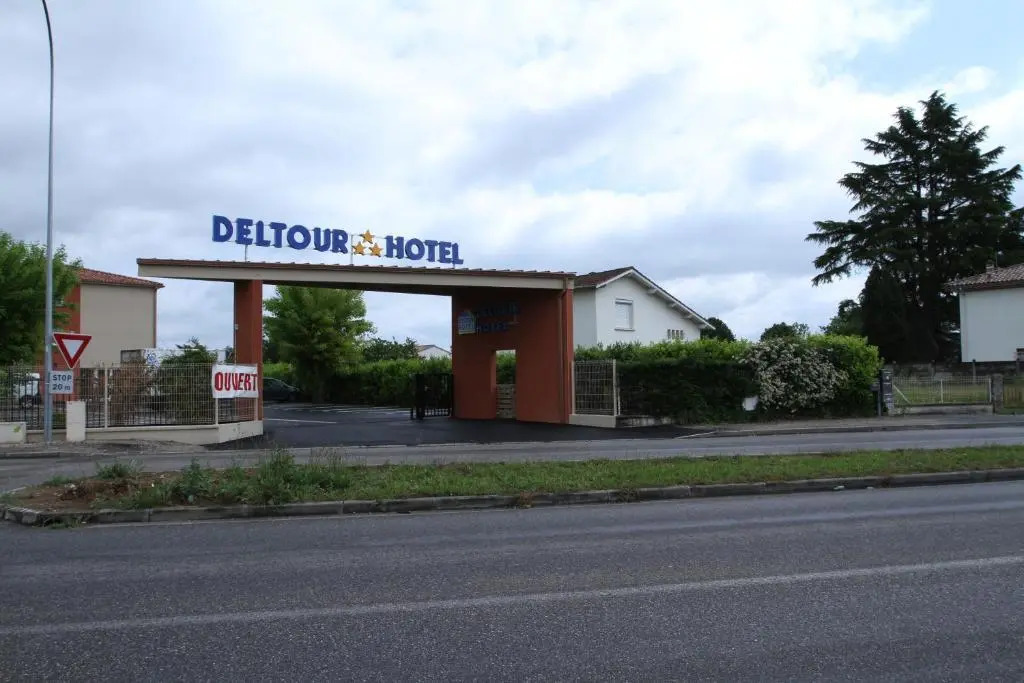 Brit Hotel Confort Villeneuve Sur Lot