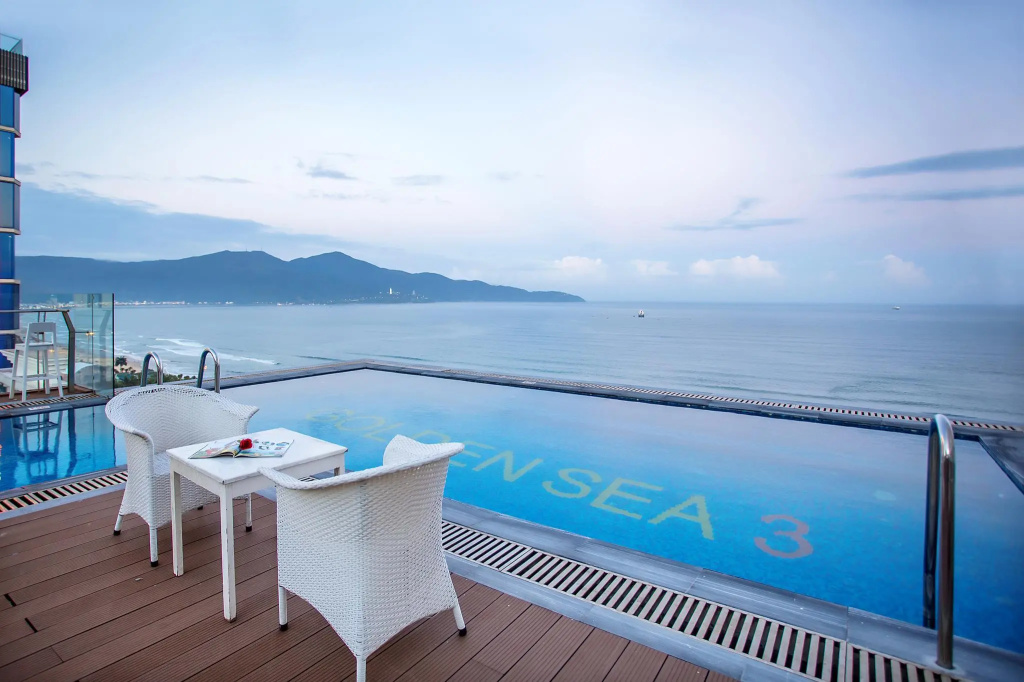 Lunar Hotel Danang