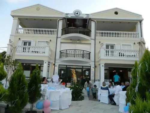 Arcadia Suites and Spa
