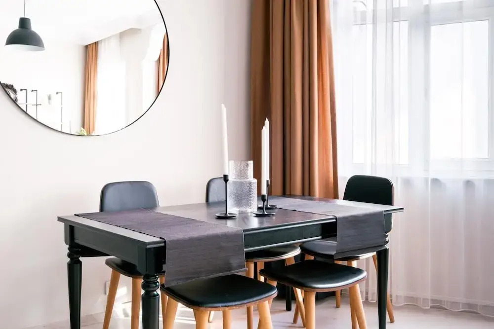 Modern Spacious Flat w Balcony 5 min to Taksim