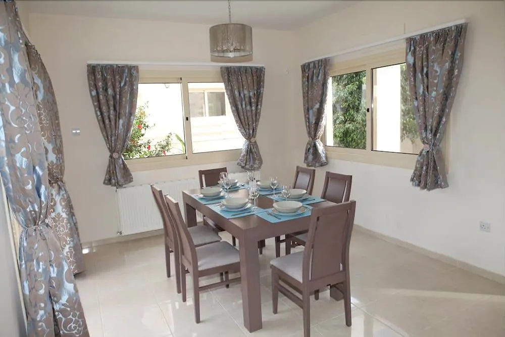 Alexandria Villas