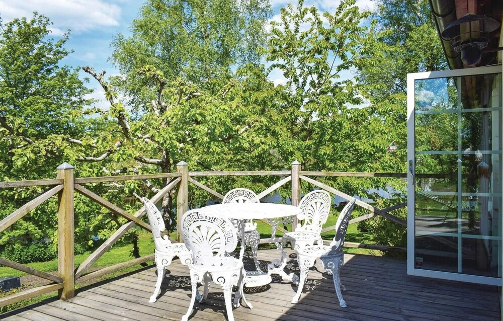 Cozy Home In Munka-Ljungby