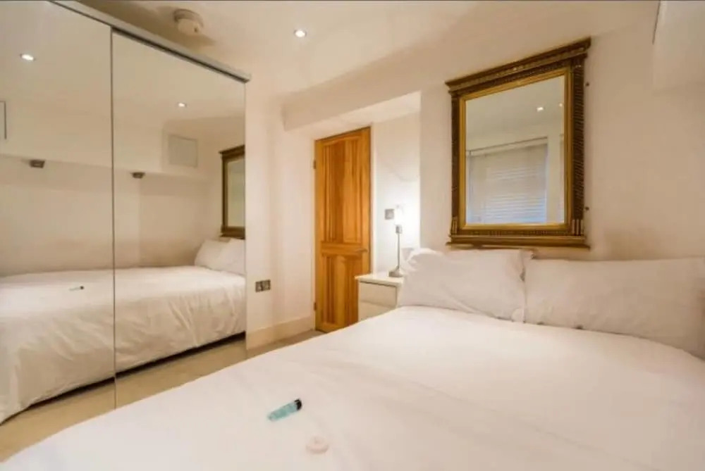 Camden Spacious Apartment