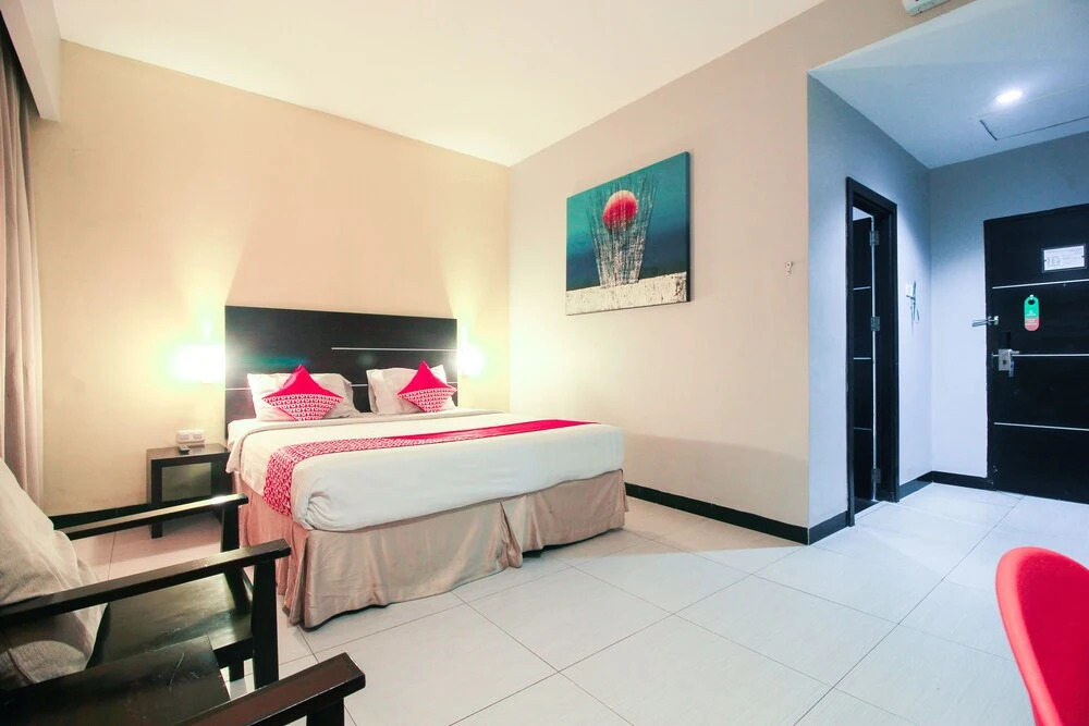 I-Shine Hotel by Oyo Rooms