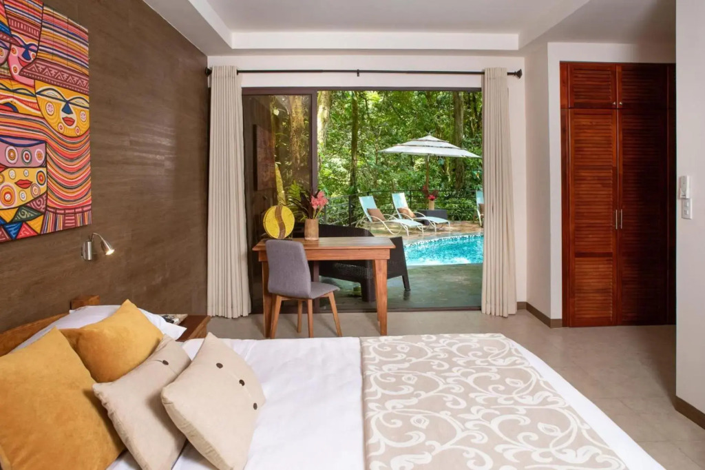 Rainforest Gem Aracari Villa with Private Pool