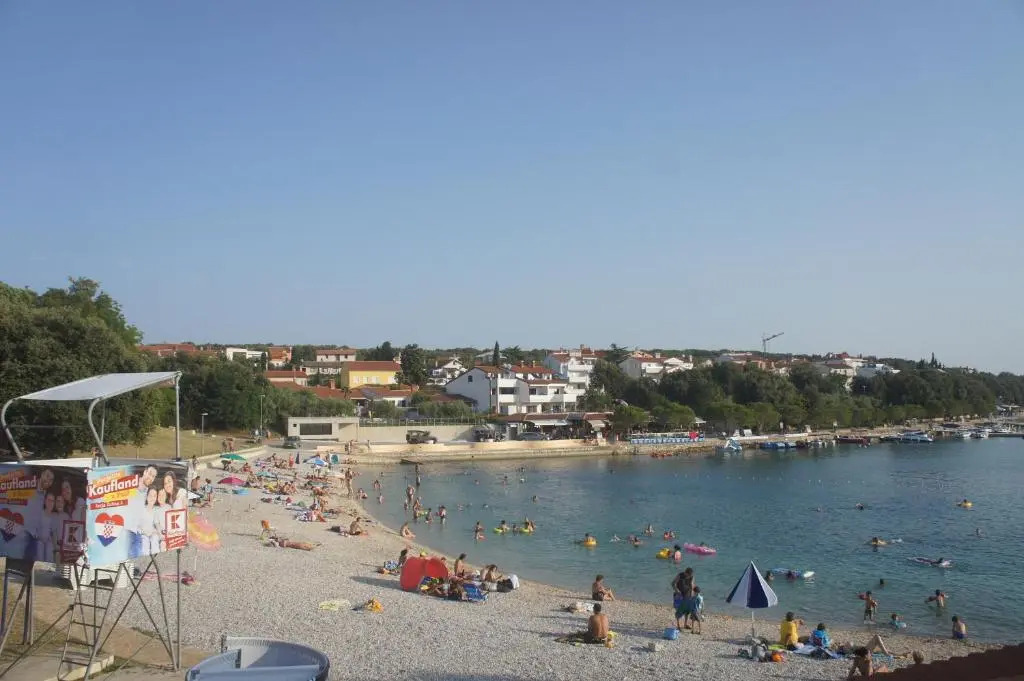 Suran Apartments