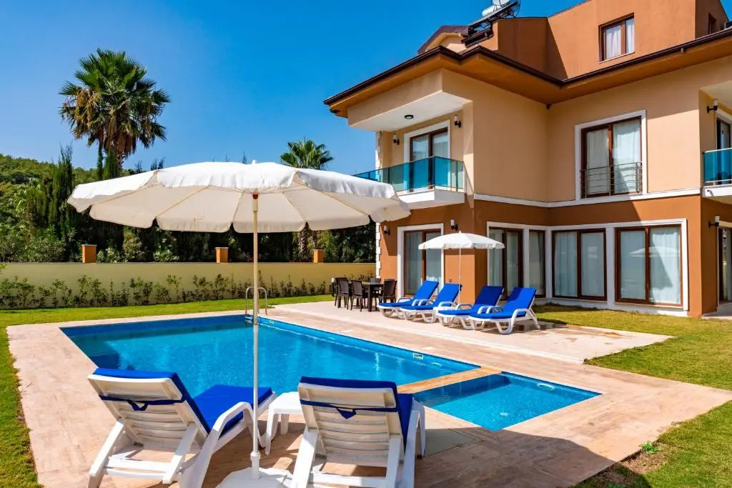 Seven 6 - 3 Bedroom- Brand New Holiday Villa in Hisarönü