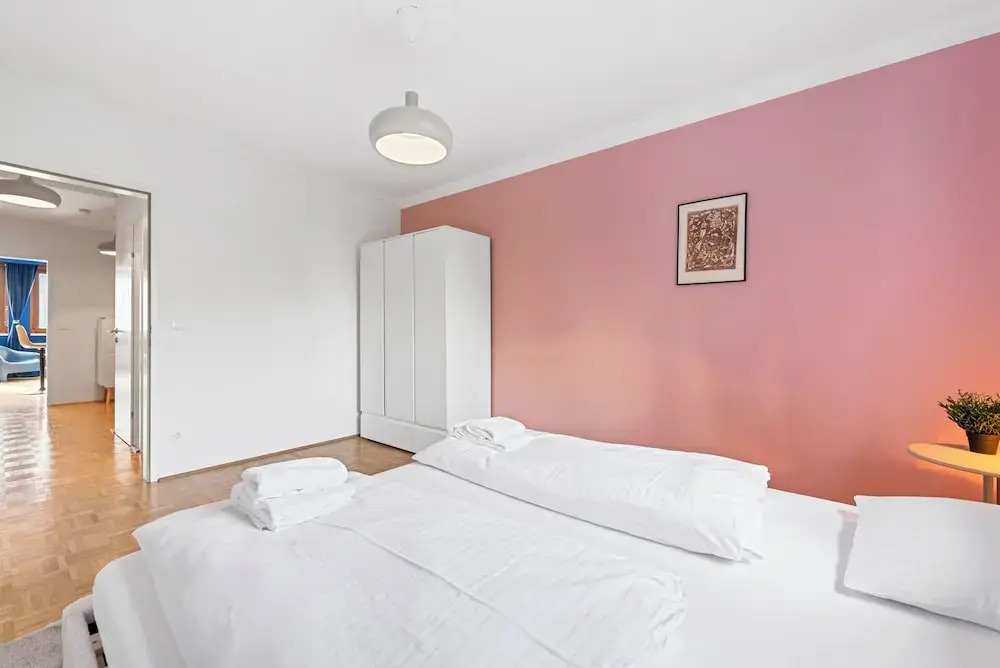 4ty3 Apartments - Naschmarkt City Apartment is calling