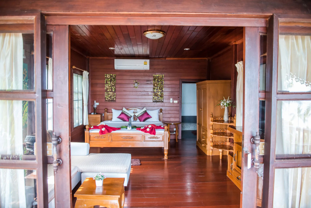 Laem Sila Resort