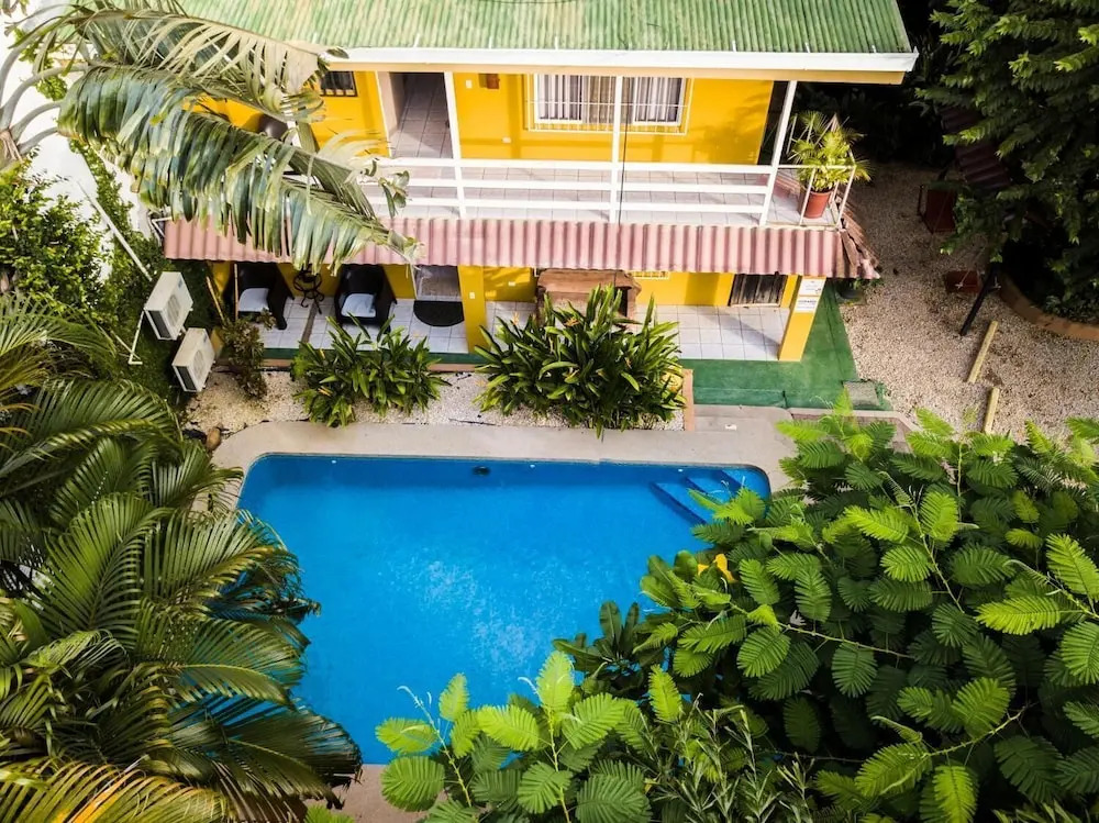 Hotel Lauras House