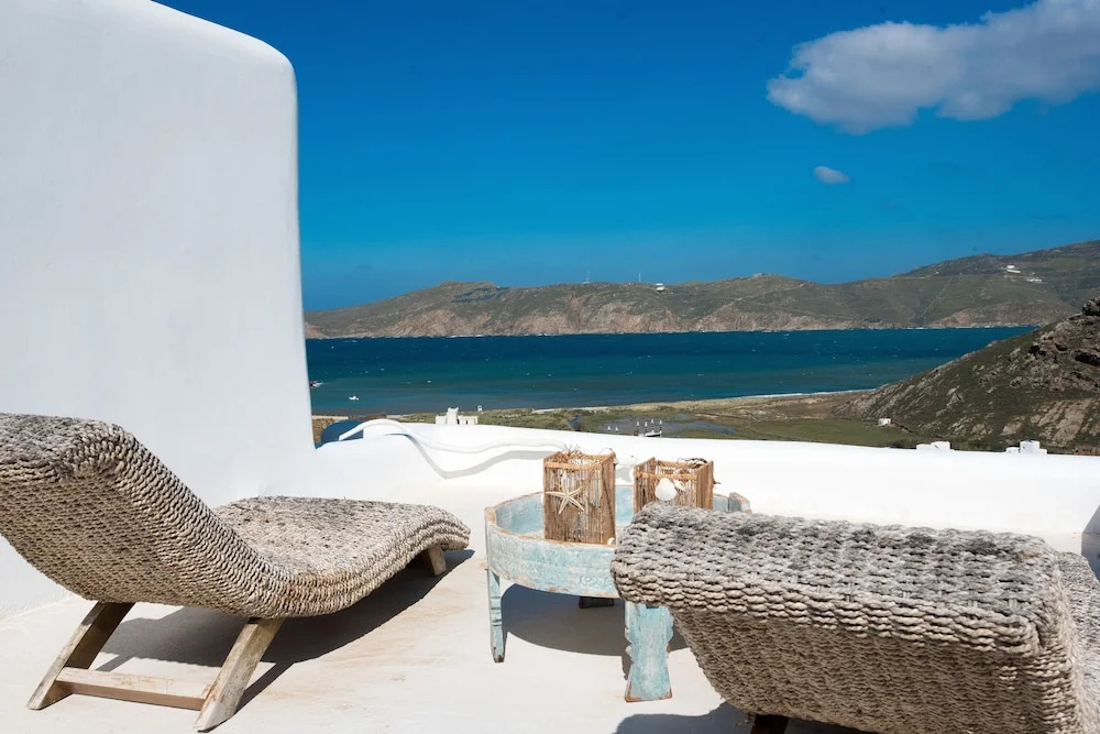 Beautiful Villa at Panormos