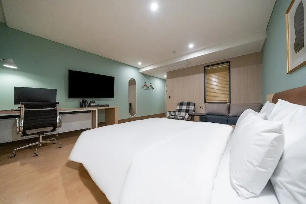 Hound Hotel Songtan