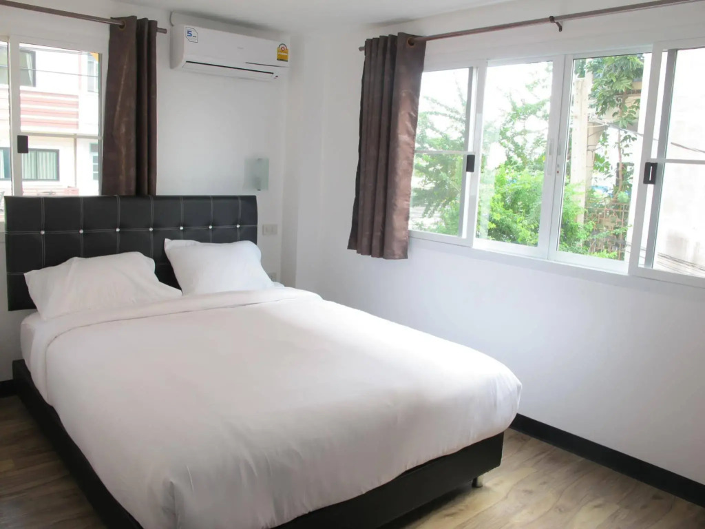 Hoppers Place Donmuang Room