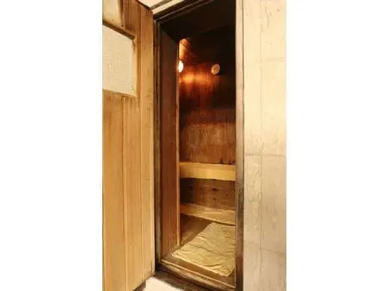 Kofu Syouwa Onsen Business Hotel