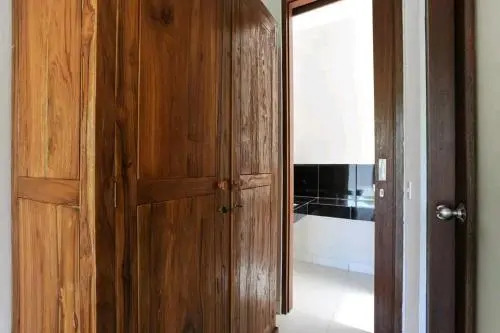 G'Nusa Kost
