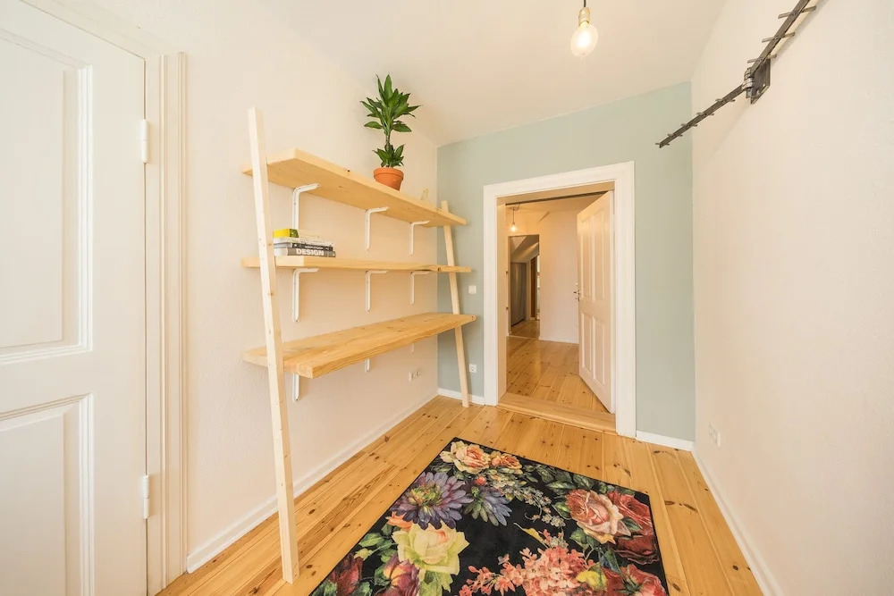 Design Apartments - "Potsdam City 18"
