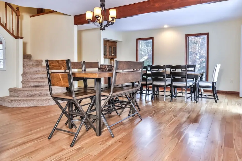Pickerel Lodge - 4 Br Home