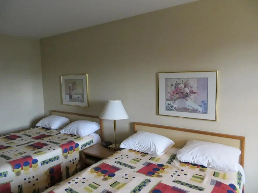 Homestyle Inn and Suites Springfield