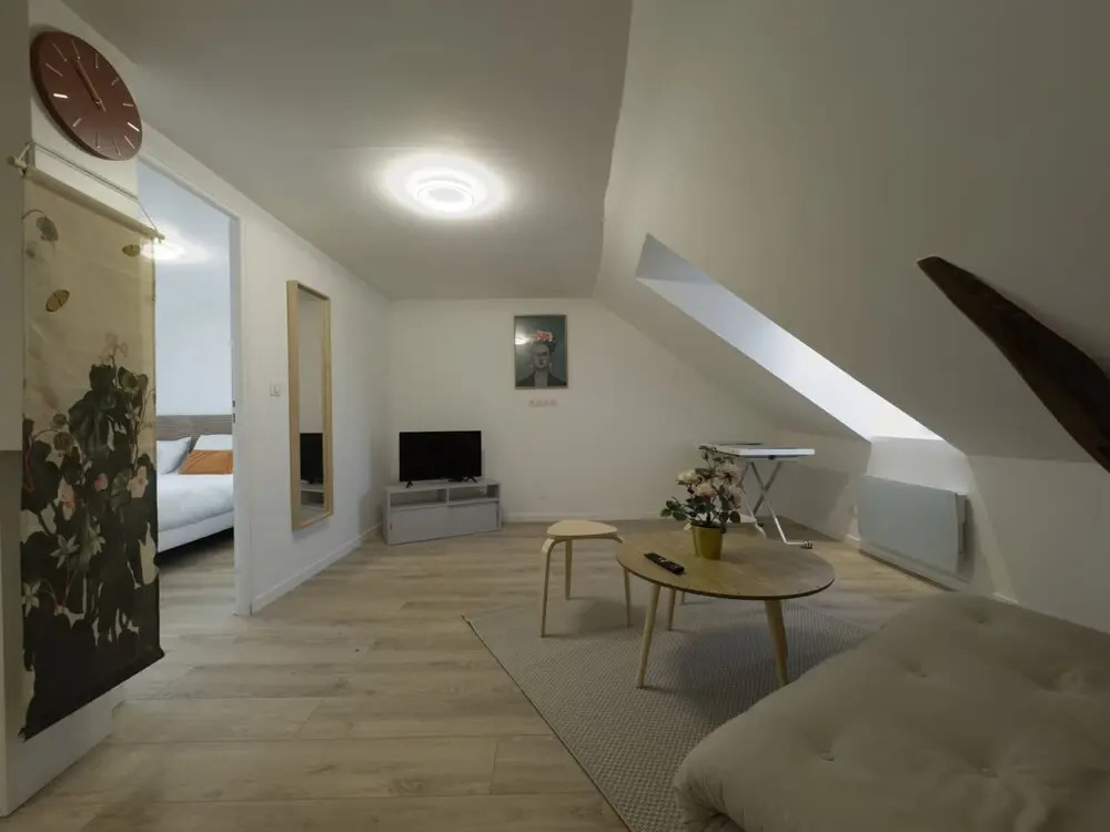 Modern Comfort in the Heart of Le Mans