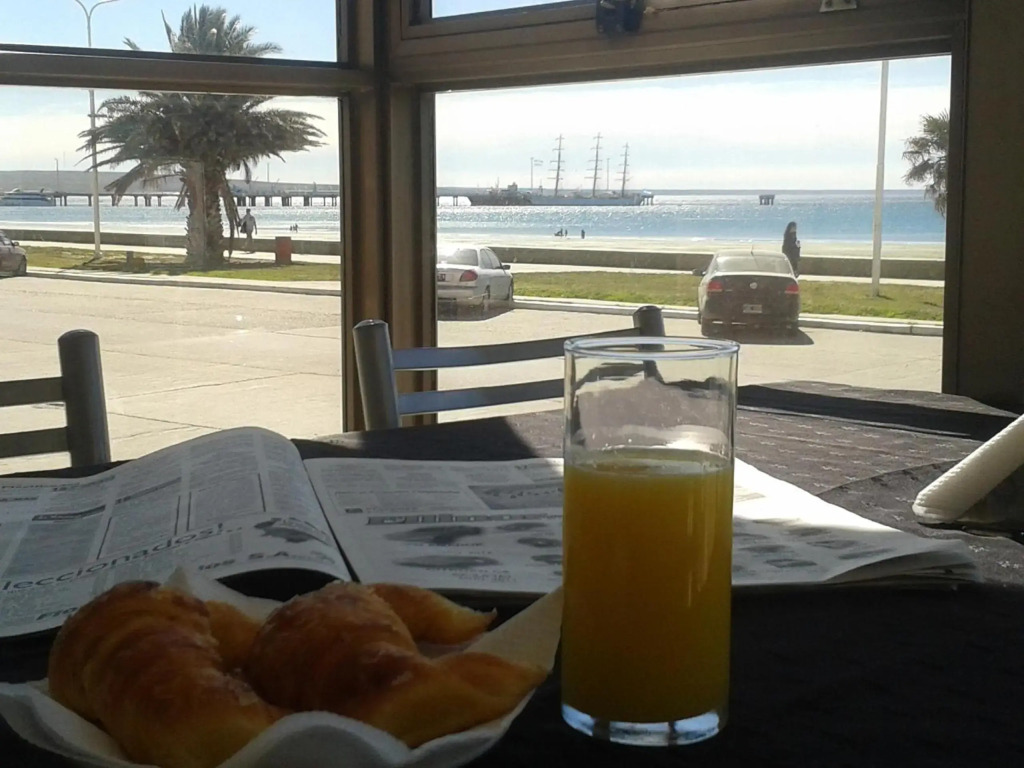 Costanera Hotel
