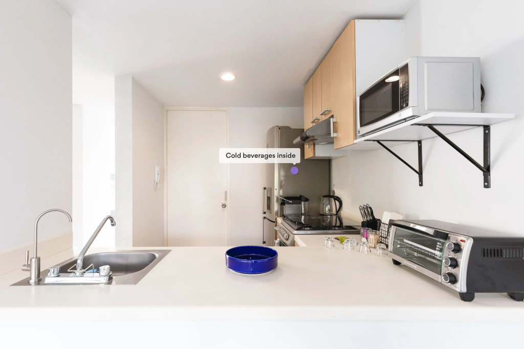 Bright 2BR Condesa Apartment With Balcony