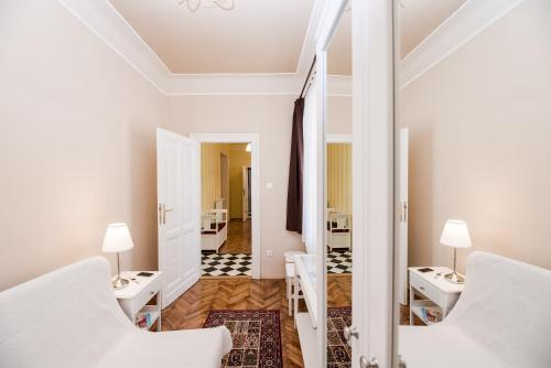 Gellert Terrace Apartment Near Spa