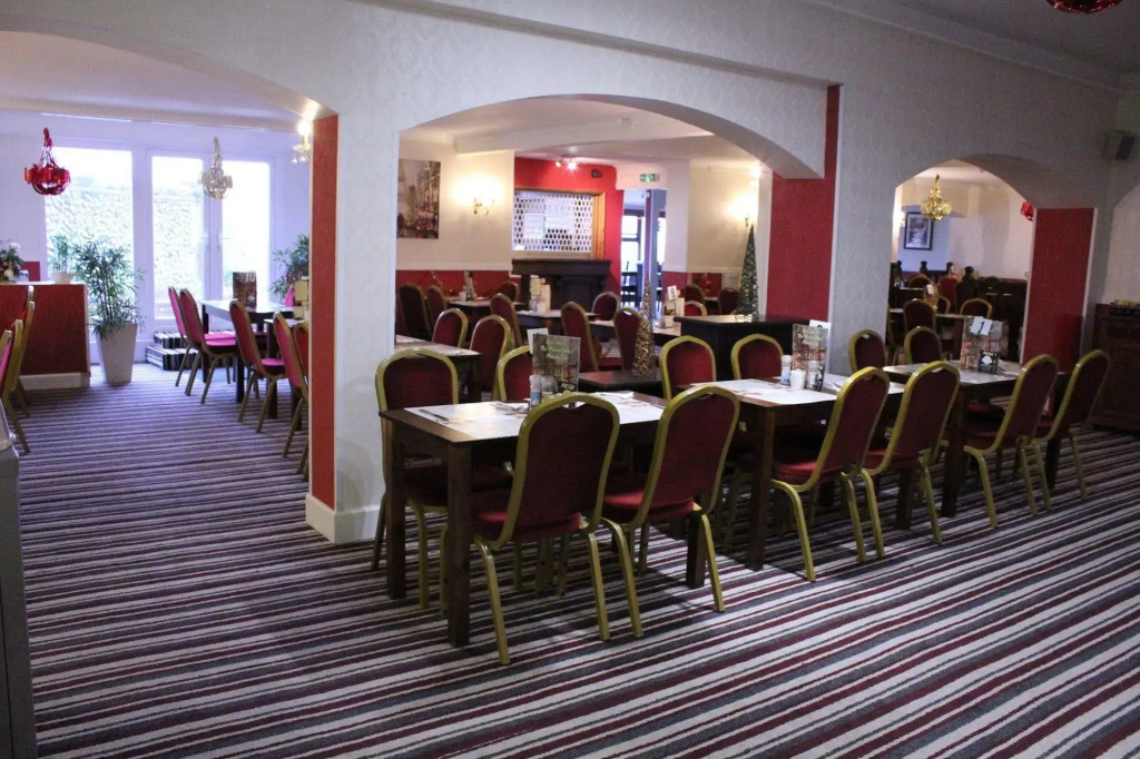 The Manor Hotel