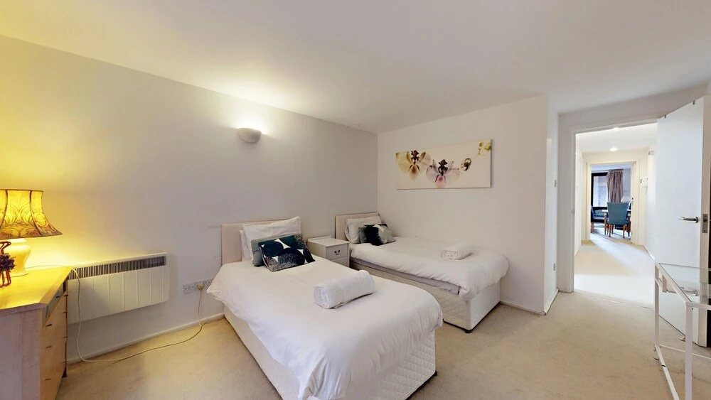 Point West Apartments - South Kensington