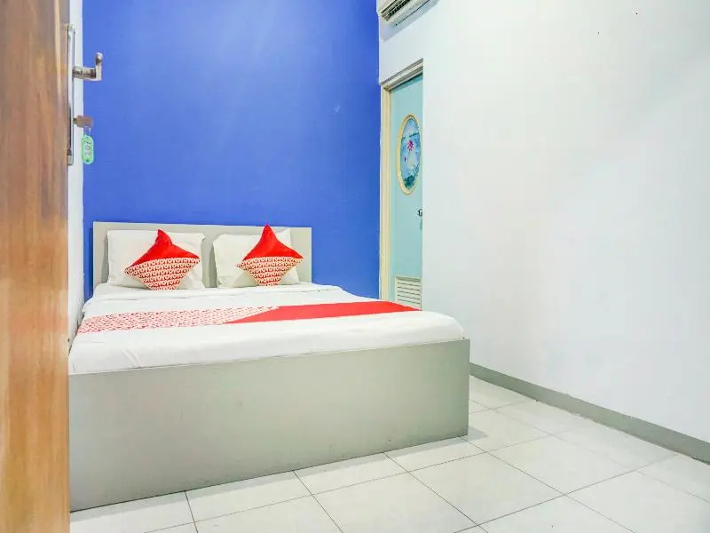 OYO 90304 Neo Central Residence