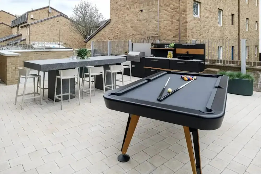 Student Only - Huxley Studios Near Edinburgh City Centre