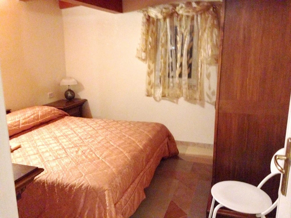 Apartment With 2 Bedrooms in Crispiano, With Pool Access, Enclosed Gar